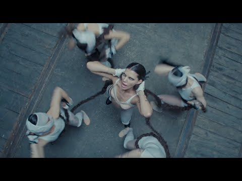 Macha Ravel - Lutkica (Official Video)