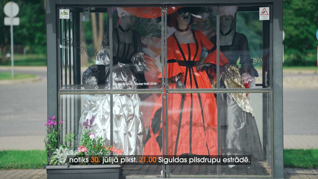 Siguldas Opermūzikas svētku gaidās top mākslinieces Ievas Kundziņas kostīmu izstāde