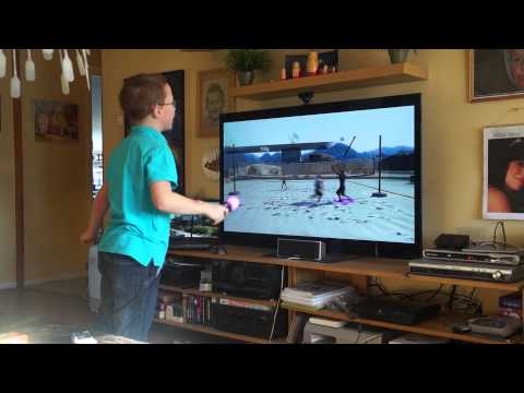 Linus Jansson-Forsberg spelar Beachvolleyboll 23 mars 2013 på Reavägen 2