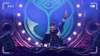 Tomorrowland 2017 - Armin van Buuren (Epic moment)