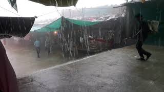preview picture of video 'Heavy rain at pavaghad 4/7/2018'