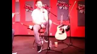 Chris Richardson singing Joy &amp; Pain live