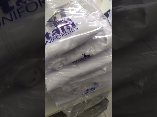 Vídeo relacionado con Bata Laboratorio Blanca, Bata Médico Unisex Blanca de Manga Larga, Enfermera Sanitaria, Uniformes Sanitarios, Uniforme Limpieza, Trabajo para Hombres Mujeres Cosplay Científico
