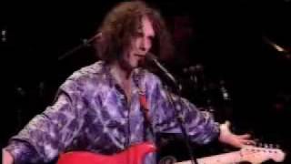 Luis A. Spinetta canta Imagine