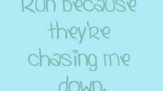 I Just Wanna Run - The Downtown Fiction (ON-SCREEN LYRICS.)
