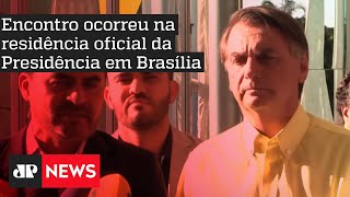 Bolsonaro recebe apoio de sertanejos e diz ter certeza da virada nas eleições