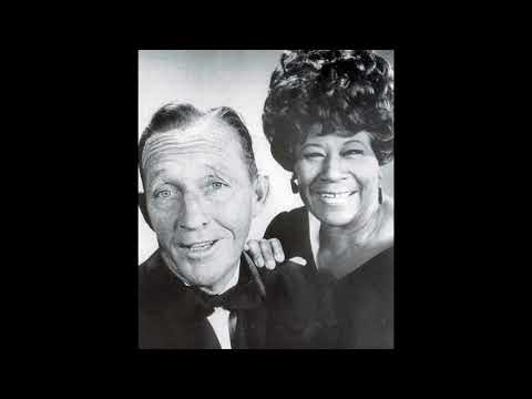 Marshmallow World - Bing Crosby