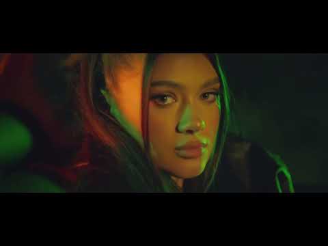 Misha Miller - Un minut