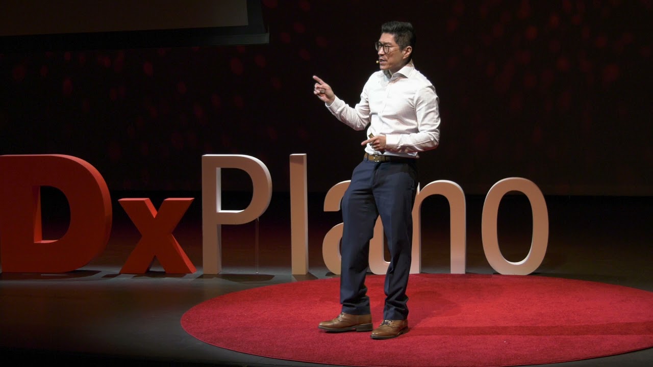David Xing on stage