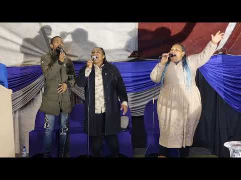 Pst. Bongie Ngwenya Spofy - Sefapano Ke Bohang (Worship)