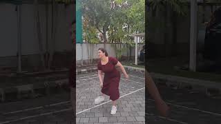 Download lagu Honey Rose play Badminton #honeyrose #actress #shorts mp3