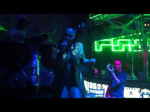 Diana Miro LIVE @ Karusel Club