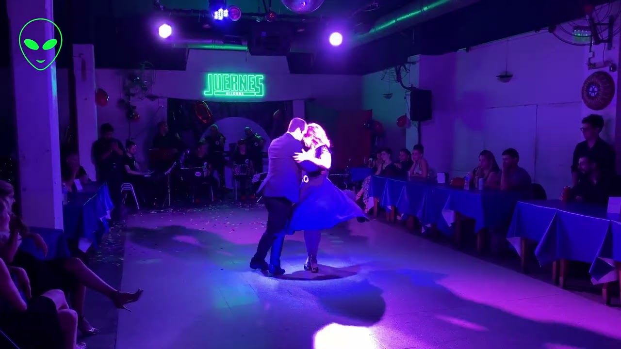 Carolina Couto y Pablo Rodriguez - En Juernes Milonga - (1/3)