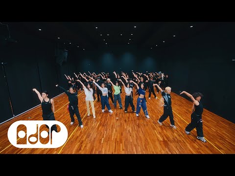 NewJeans (뉴진스) 2023 TMA Dance Practice