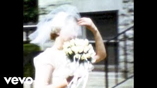 Lirik Lagu Loving One - People I’ve Met: Tell Me A Lie And Say You Don't Want This To End