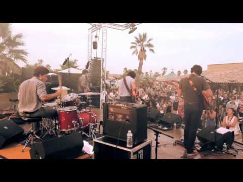 Live Kid Bombardos lors de Plage de rock 2012