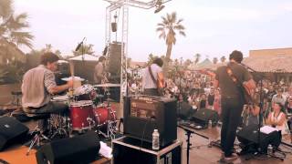 Live Kid Bombardos lors de Plage de rock 2012