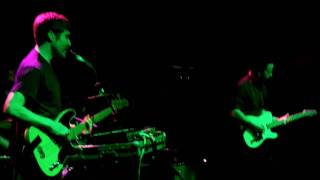 Bear in Heaven - Lovesick Teenagers.MOV