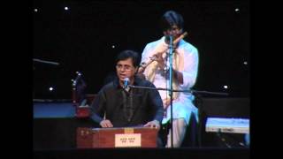 Jagjit Singh - Koi Dost Hai - Live - YouTube