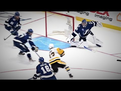 Danton Heinen Pots The First Goal Of The 2021-2022 Season