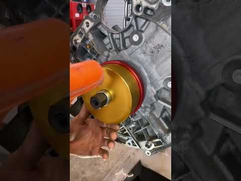 BMW crankshaft front and rear oil seal installation tool#MechanicLife#CarMechanicEngineering