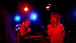 Flyleaf-Something Better ft. Sonny Sandoval Live