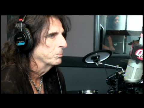 Alice Cooper Live and Uncut on the Kim Mitchell Show - Part 2 of 4