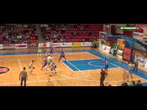 Zostrih zápasu BC Prievidza - MBK SPU Nitra 24.10.2014