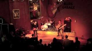 VDELLI - Coming For Me (live @ Blues Garage)