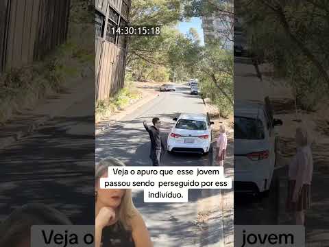 jovem  sendo  perseguido #bizarro #sinistro #youtubeshorts