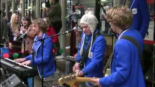 preview picture of video 'Pitching Far Too High Hope and Social Live at Leeds City Bus Station 21/12/12'