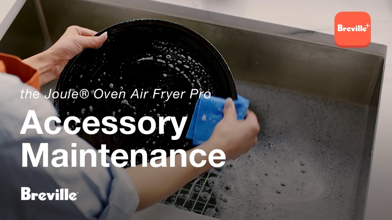 Cleaning the oven accessories