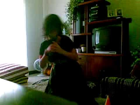 # thatha - dançando e cantando