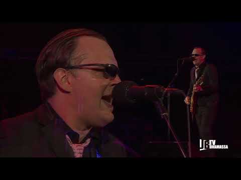 Joe Bonamassa Live at Red Rocks 2017 - No Good Place for the Lonely