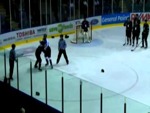Evan Polei vs Jonathon Martin