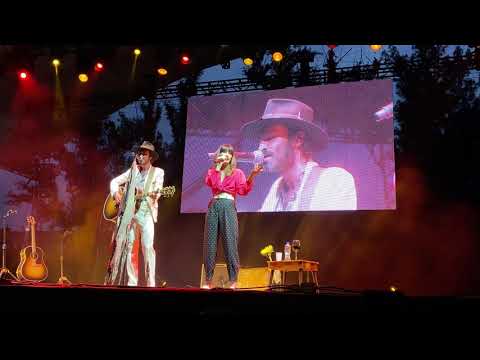 Leiva & Daniela spalla - cuando te muerdes el labio
