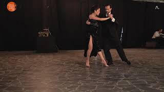 Facundo Piñero & Vanesa Villalba dance Anibal Troilo's A mis viejos