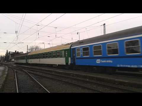 Průjezd vlaku R 945 (ČD 163) - Nymburk město, 30. 1. 2015