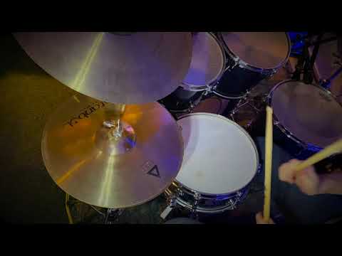 Istanbul Agop XIST 14" medium hihat soundcheck - David Tarjanyi