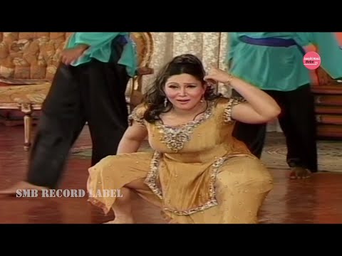 KHUSHBOO KHAN STAGE DANCE ( Old is Gold ) MEDLEY NASEEBO LAL, PUNJABI SONGS - SMB