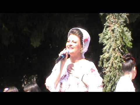 Steliana Sima la Plaiu Nucului 2014