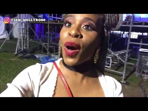 Melly's Moments : Machel Montano Split In De Middle