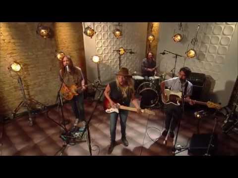 Lissie - Further Away (Romance Police) Live