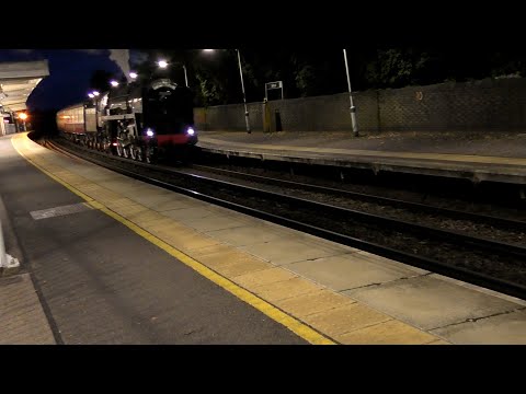 70000 Britannia The Sunset Steam Express 18/07/23 #train