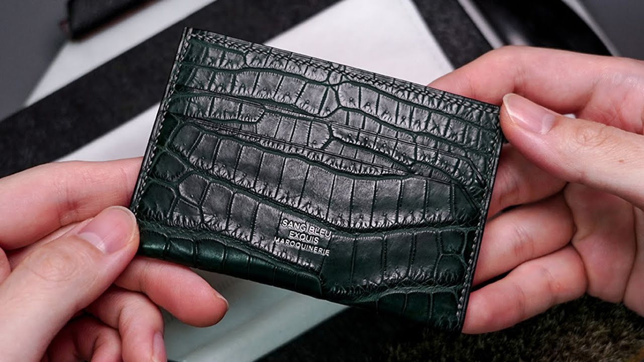 Making a HANDMADE Crocodile Card Holder