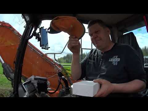 Doosanissa 2500 h ja Juhalle leivoksia