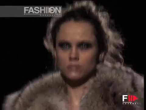 Fashion Show "Gianfranco Ferré" Autumn Winter 2006 / 2007 Milan 1 of 3 by Fashion Channel