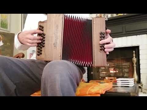 El Mariner aka "The Sailor" a Catalan folk song - Mengascini GC Diatonic Accordion