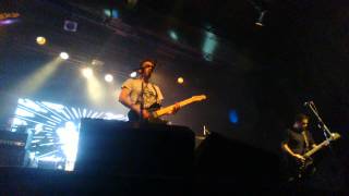 Lo Que Nos Salva  Causa y Efecto en vivo Groove