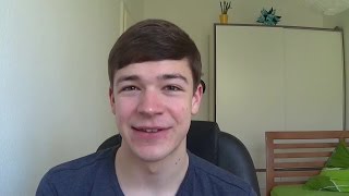 Hands in the garden - Half moon run (Cover)